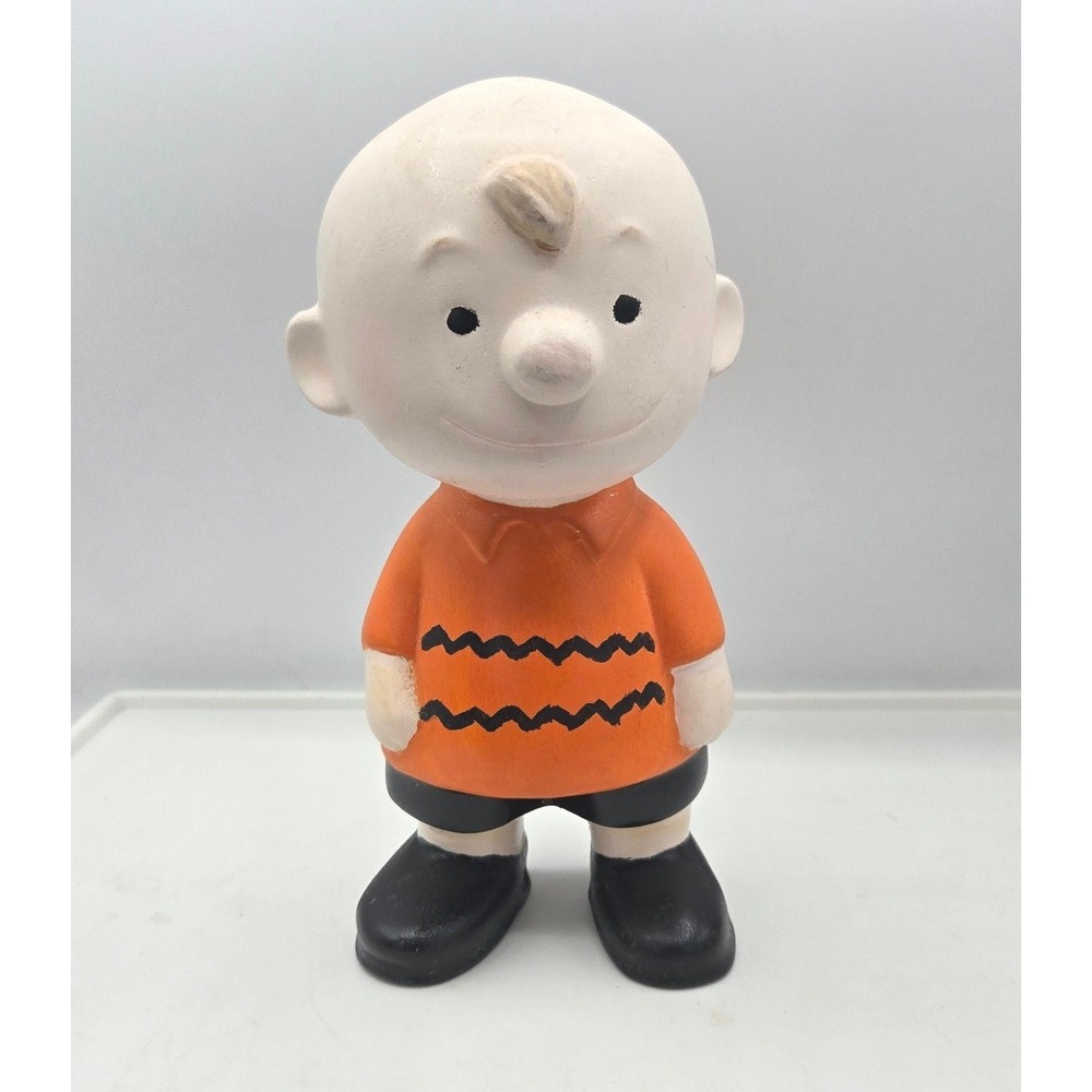 Vintage Peanuts Charlie Brown Ceramic Figurine 8 Inch Geo Z Lefton LG